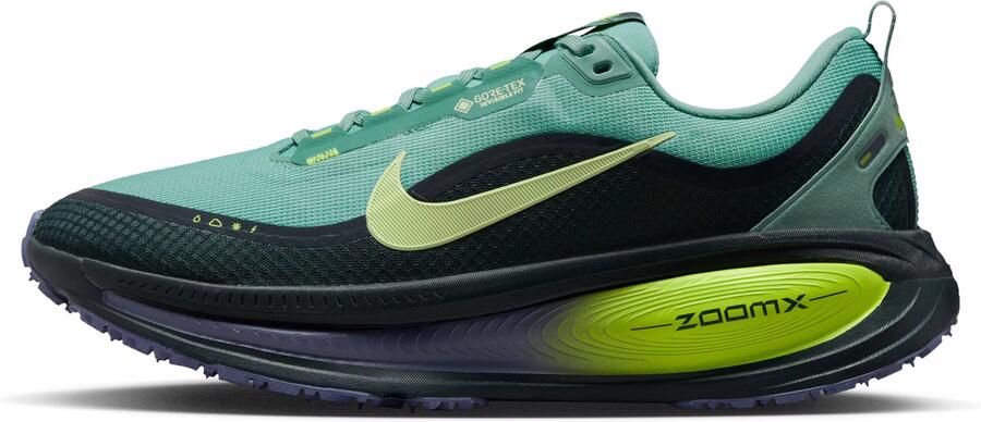 Nike Vomero 18 GORE-TEX waterdichte hardloopschoenen met reflecterende accenten voor heren (straat) Groen