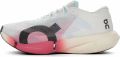 On Cloudboom Strike 2 Unisex - Wit
