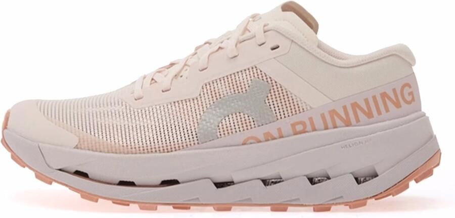 On Women's Cloudultra 3 Trailrunningschoenen oyster ether