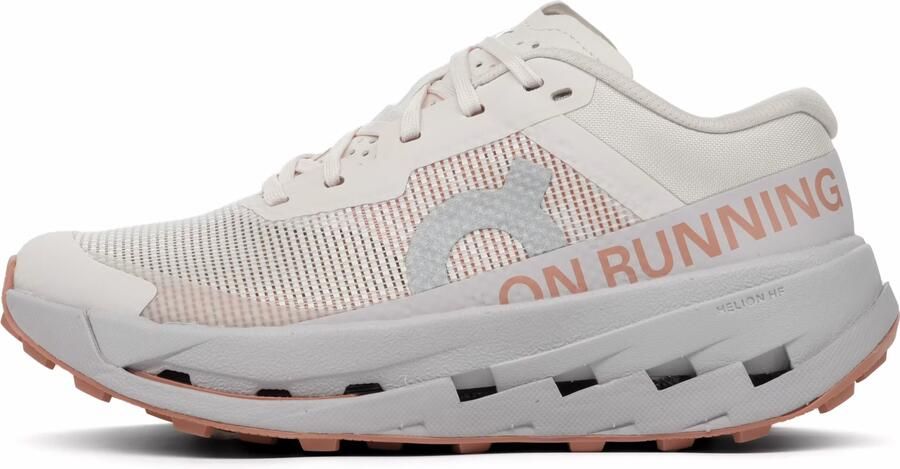 On Women's Cloudultra 3 Trailrunningschoenen oyster ether