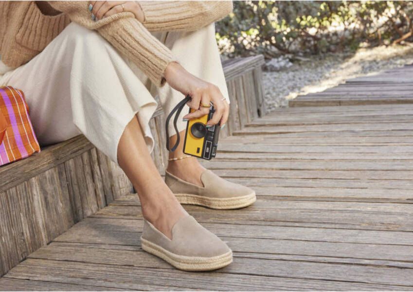 TOMS Carolina slip ons van suède Suede Dames