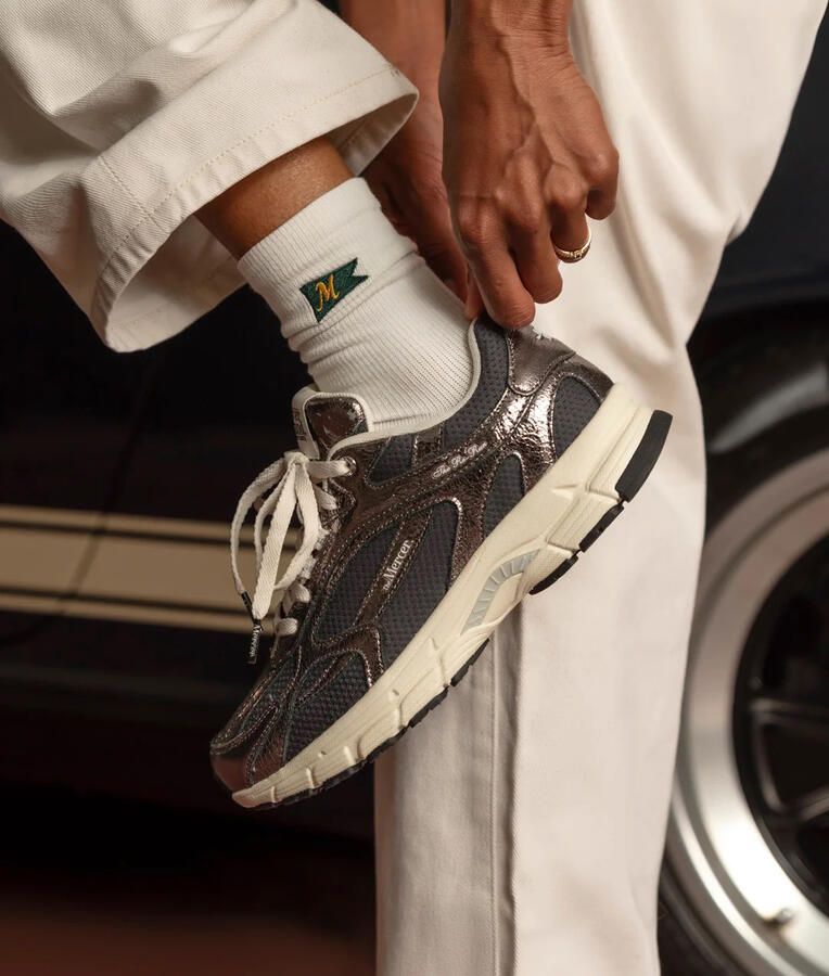 MERCER AMSTERDAM Lage Sneakers Dames The Re-run Cracked Mesh Grijs - Foto 4