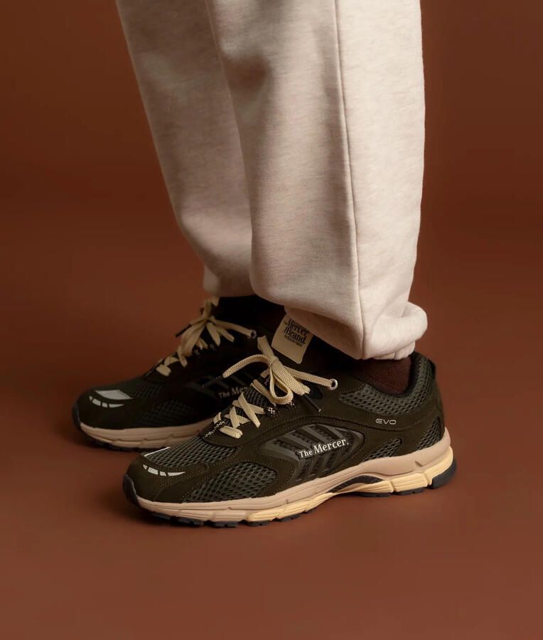 Mercer Amsterdam Mercer The Re-Run EVO Nubuck army green Nubuck Unisex - Foto 3