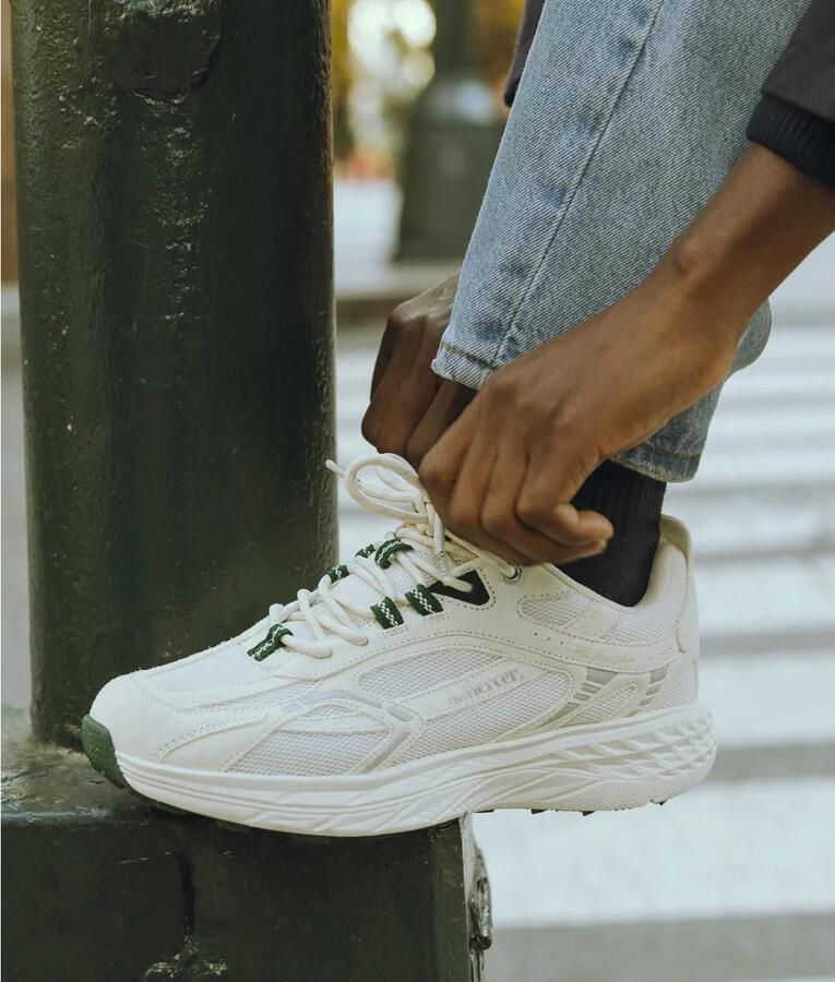 MERCER AMSTERDAM Lage Sneakers The Re-run Max Maat: 39 Materiaal: Suède Kleur: Wit - Foto 3