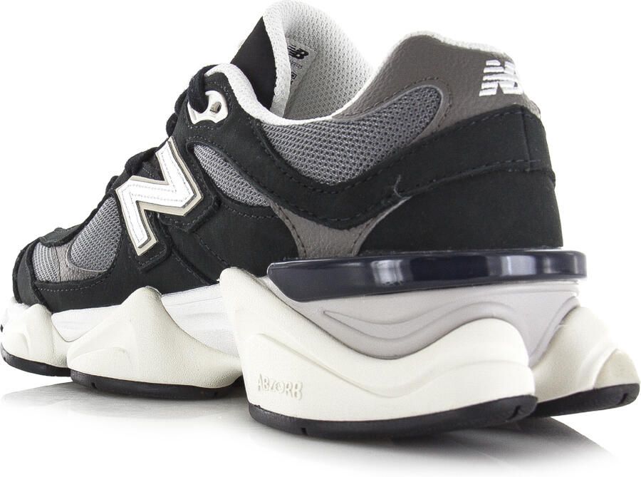 New Balance 9060 Sneakers Zwart Suède - Foto 6
