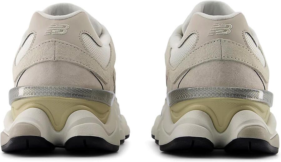 New Balance Low-Top Sneakers 9060 SEA SALT OFF WHITE SNEAKER in beige - Foto 11