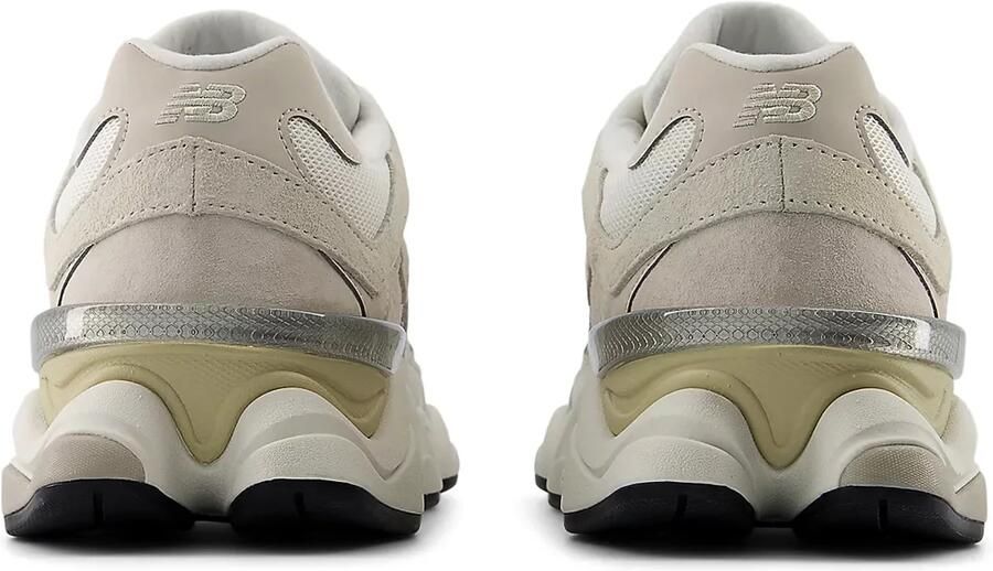 New Balance Low-Top Sneakers 9060 SEA SALT OFF WHITE SNEAKER in beige - Foto 11
