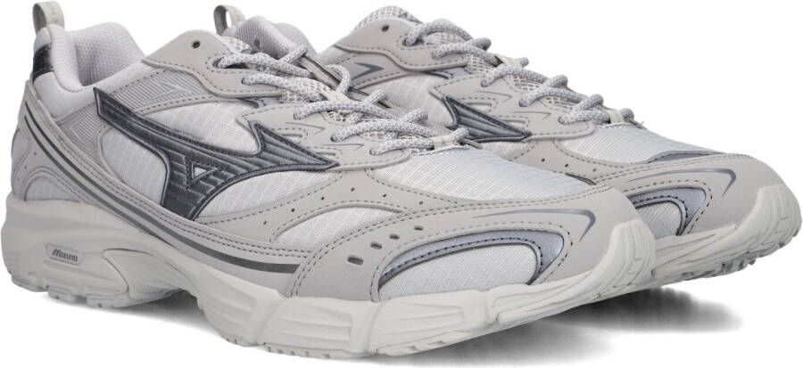 MIZUNO Lage Sneakers Heren Combi Sneaker Maat: 41 Materiaal: Textiel Kleur: Grijs