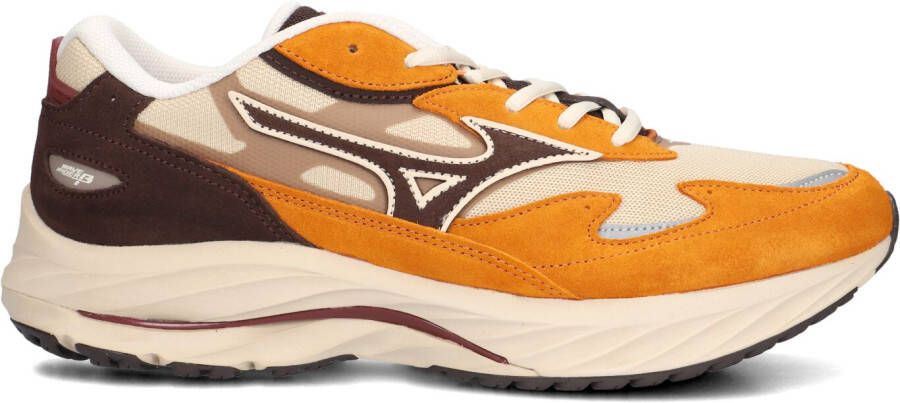 MIZUNO Lage Sneakers Heren Wave Rider B Maat: 41 Materiaal: Suède Kleur: Oranje