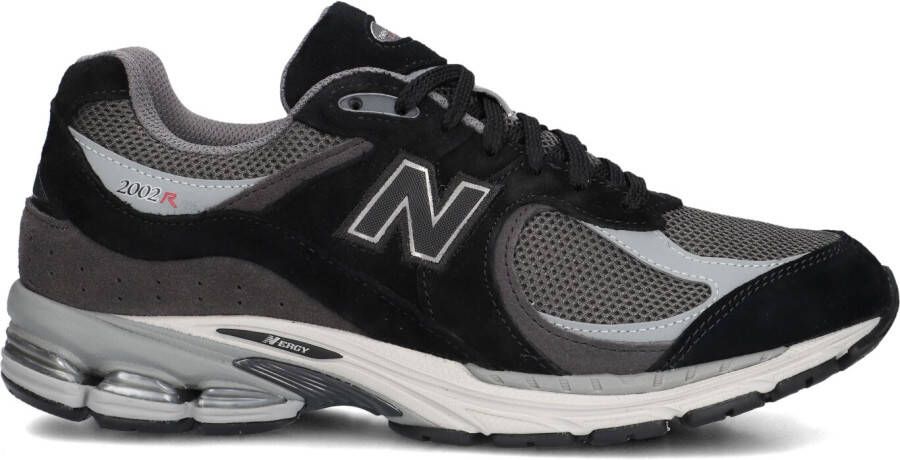 NEW BALANCE Lage Sneakers Heren M2002r M Maat: 41 5 Materiaal: Suède Kleur: Grijs