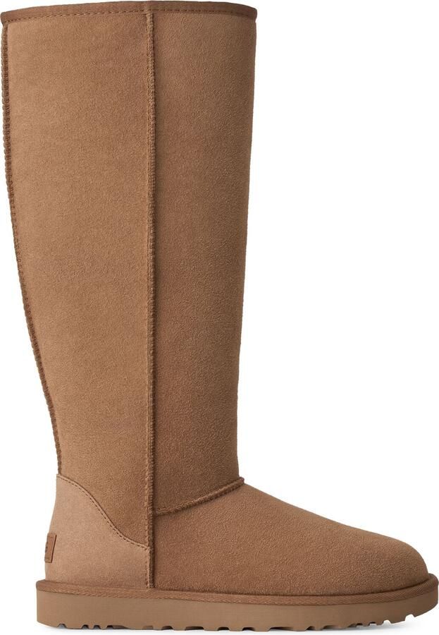 UGG Vachtlaarzen Dames W Classic Ultra Tall Suède Camel