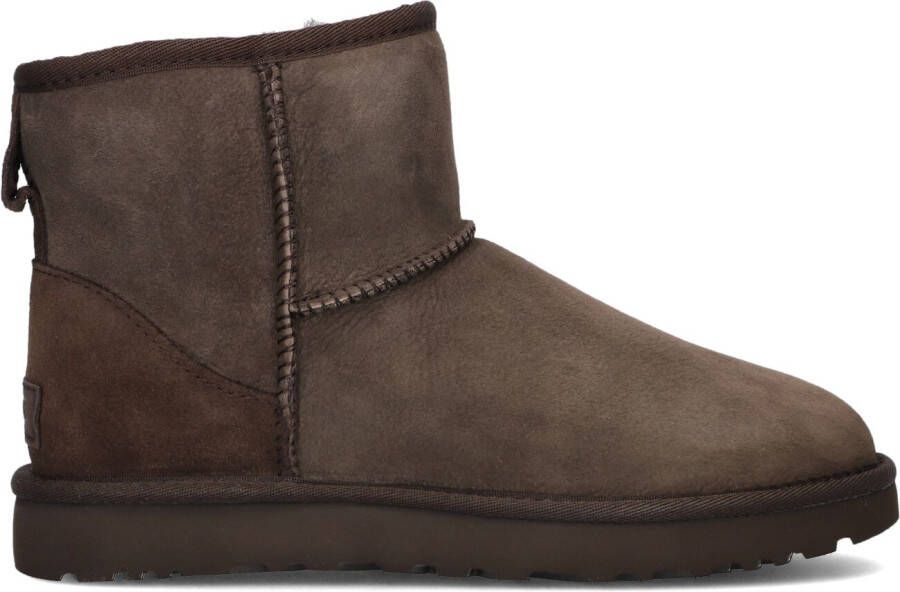 UGG Vachtlaarzen Dames W Classic Mini Ii Maat: 37 Materiaal: Suède Kleur: Bruin