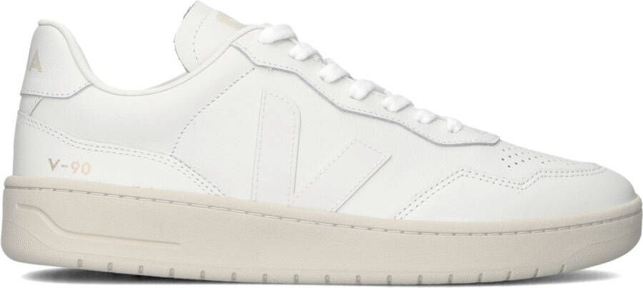 VEJA Lage Sneakers Dames V-90 Maat: 47 Materiaal: Leer Kleur: Wit