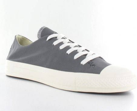 chuck taylor ox sneaker