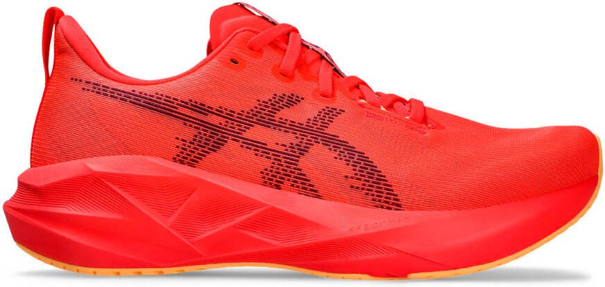 ASICS Novablast 5 Hardloopschoenen rood