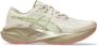 ASICS Women's Novablast 5 TR Hardloopschoenen beige - Thumbnail 1