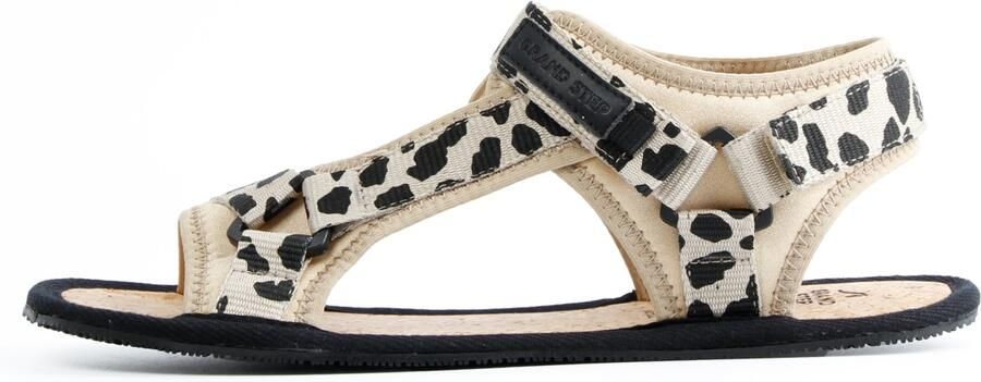Grand Step Shoes Women's Trecking Barefoot Vegan Sandalen beige