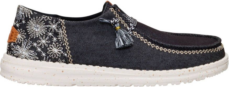 HeyDude Women's Wendy Funk Embroidered Floral Sneakers grijs