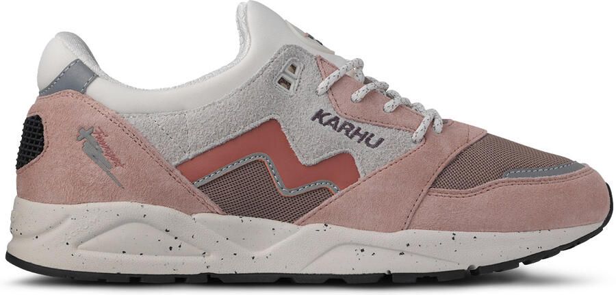 Karhu Aria Sneakers bruin grijs