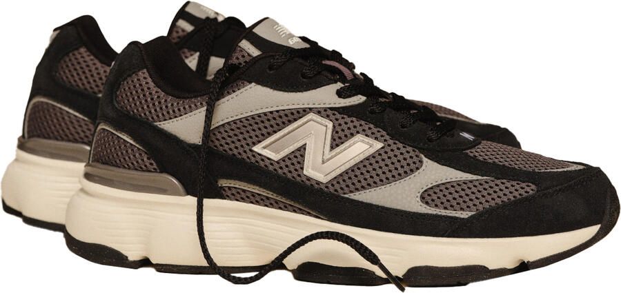 New Balance 603 Sneakers zwart beige