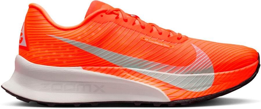 Nike ACG Ultrafly Trail Trailrunningschoenen rood