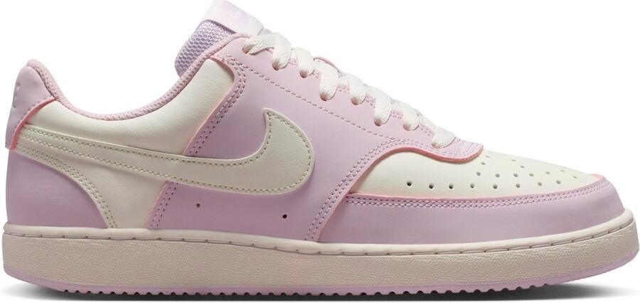 Nike Women's Court Vision Lo P Nubuck Sneakers bruin roze