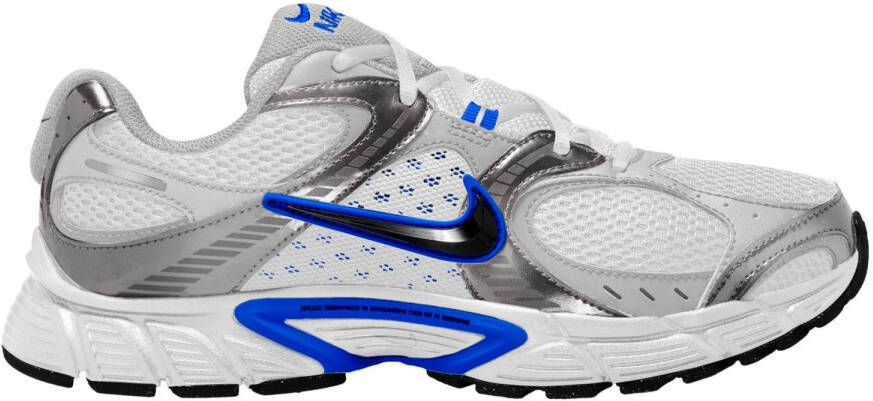 Nike V5 RNR Sneakers grijs