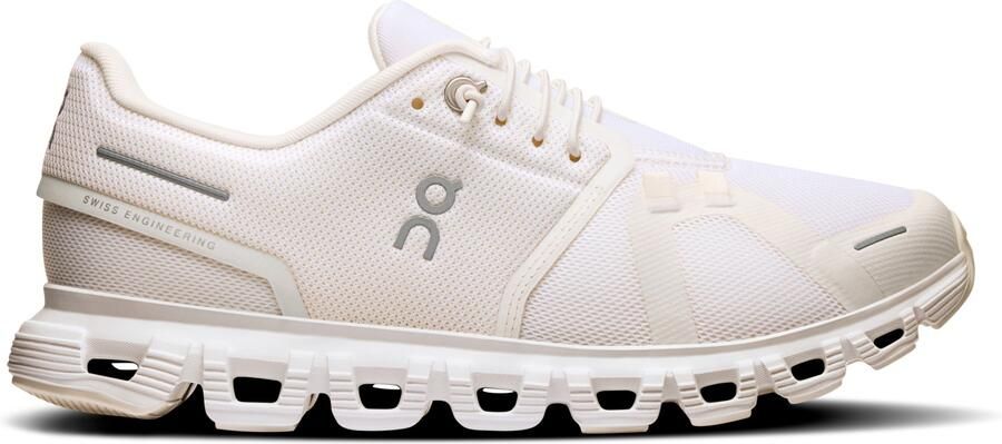 On Women's Cloud 6 Wide Sneakers grijs wit