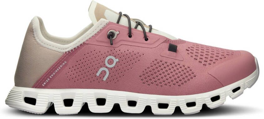On Women's Cloud 5 Coast Sneakers roze
