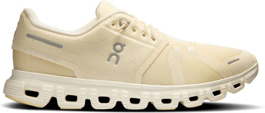 On Cloud Dames Schoenen Beige Maat: 37.5 Mesh Synthetisch Foot Locker