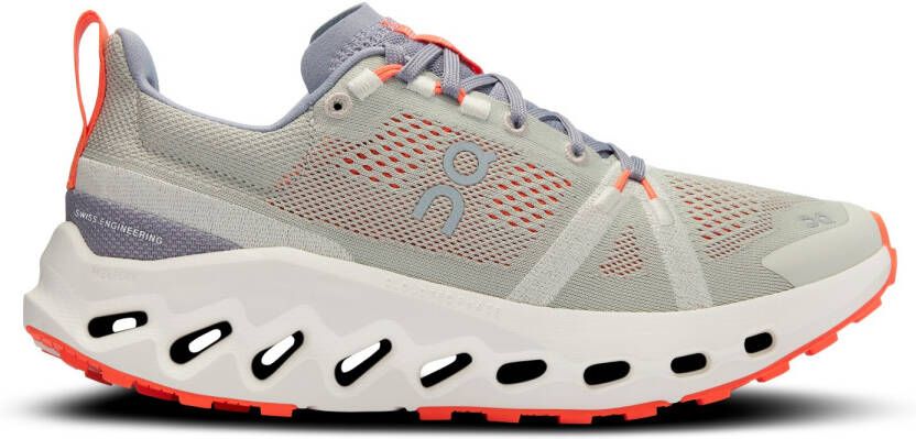 On Women's Cloudsurfer Trail Trailrunningschoenen grijs