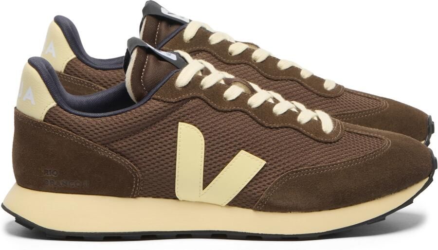 Veja Rio Branco II Sneakers bruin