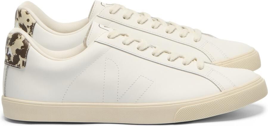Veja Women's Esplar Sneakers wit beige