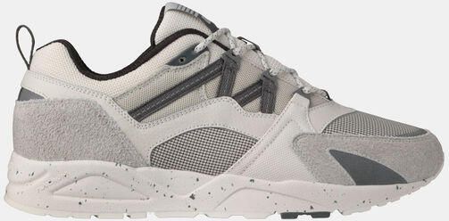 KARHU Lage Sneakers Heren Fushion 2.0 Maat: 45 Materiaal: Textiel Kleur: Beige