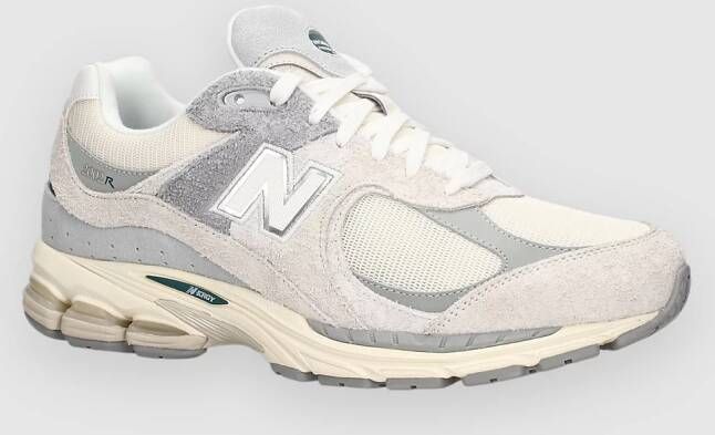 New Balance 2002 Sneakers