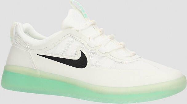 Nike SB Nyjah Free 2 Skate Shoes wit