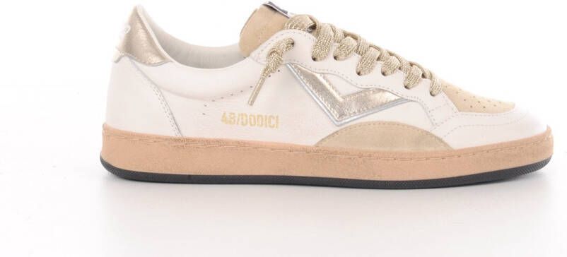 4B12 sneaker Play new wit en beige