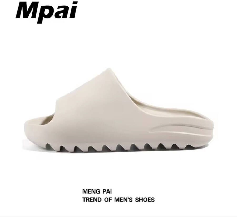 'merkloos'' Heren zomer slippers