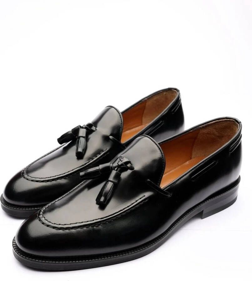 Actual Amsterdam Tassel Loafer Black Classic