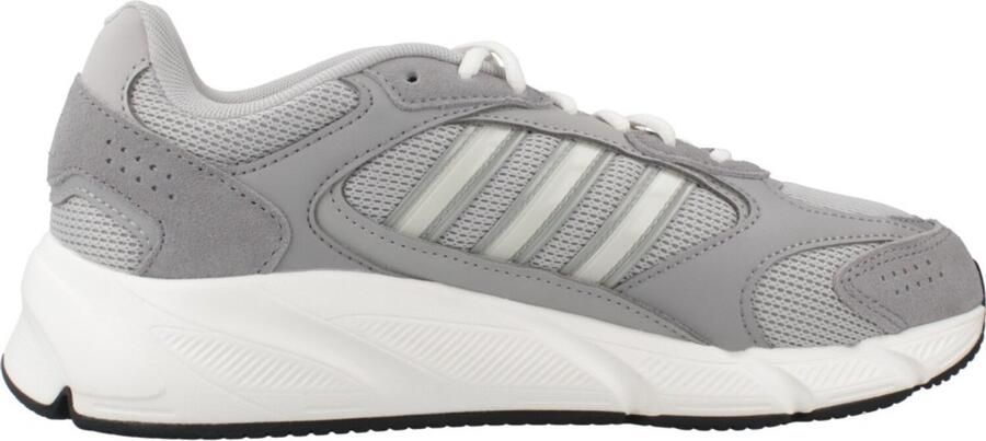 Adidas Sportswear Sneakers geïnspireerd door het ontwerp van de adidas response cl