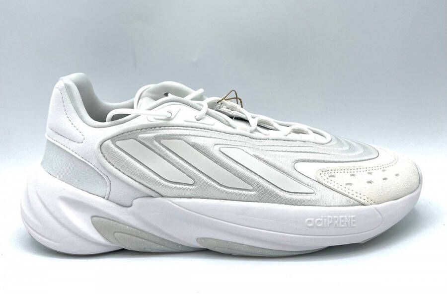 adidas ozelia W