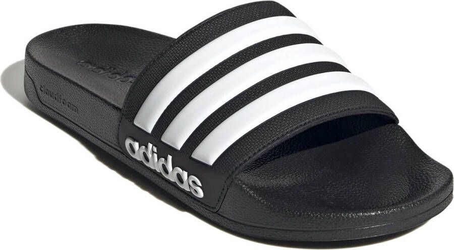 Adidas slippers vallen klein cheap
