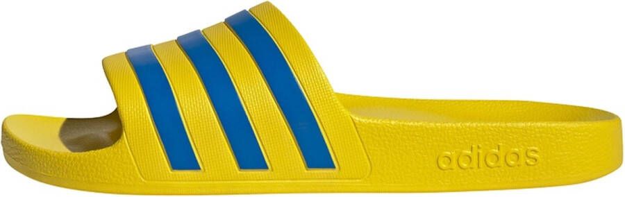Adidas adilette Slippers en Sandalen Geel Maat: 36 2 3 Mesh Synthetisch Foot Locker