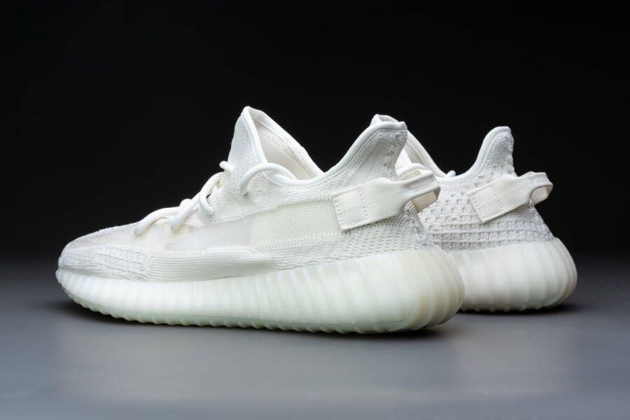 Adidas Originals Yeezy Boost 350 V2 W Running in beige formaten: 36 2 3