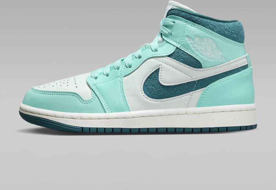 Nike Air Jordan 1 Mid SE 'Bleached Turquoise' Sneakers Unisex
