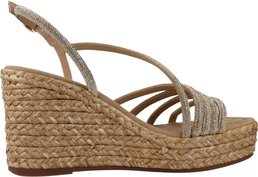 Alma en Pena V2651109 Lichtbruin