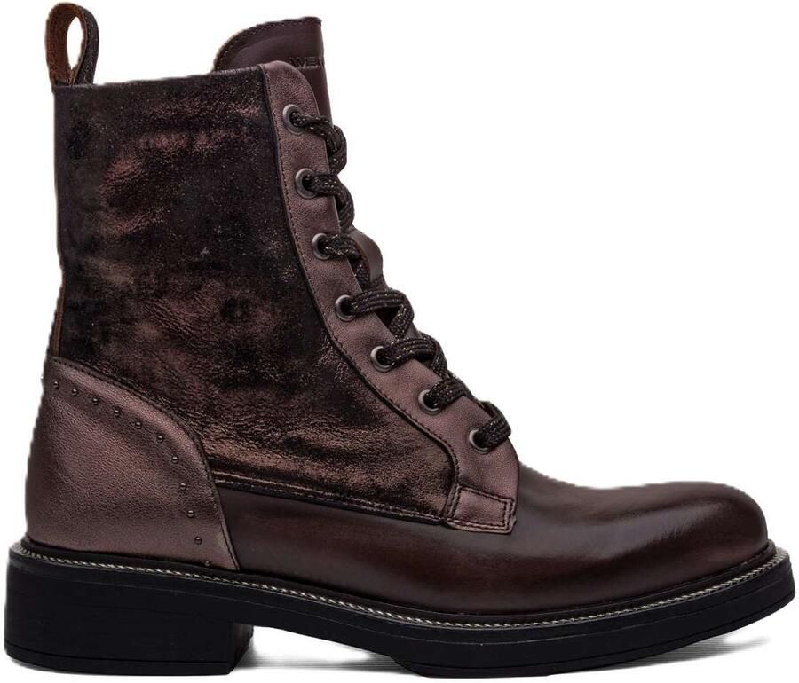 Ambitious Giselle High-Boot