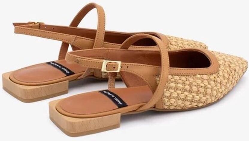 Angel Alarcon 26002 camarello Beige