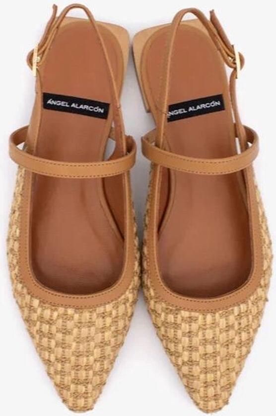 Angel Alarcon 26002 camarello Beige