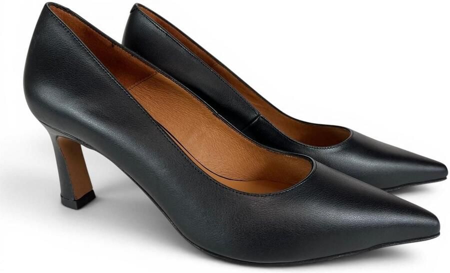 Angel Alarcon PUMP 25552